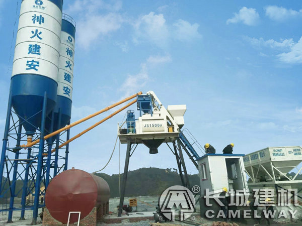 提升料斗上料搅拌站